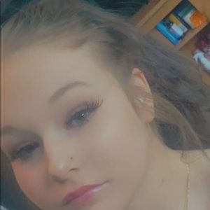 Meet your Posher, Faith